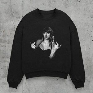 Taylor Middle Finger Crewneck Sweatshirt Black
